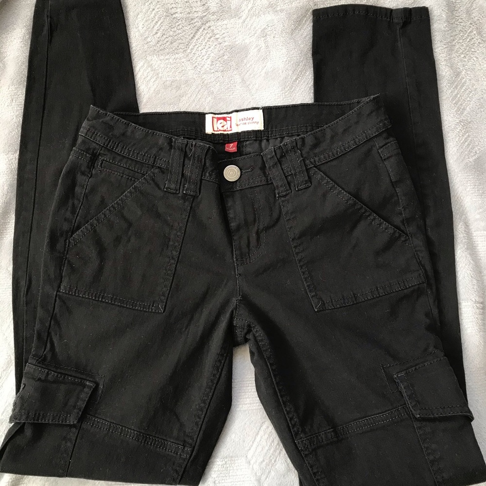 L.e.i  Ashley Lowrise Skinny Cargo Jean